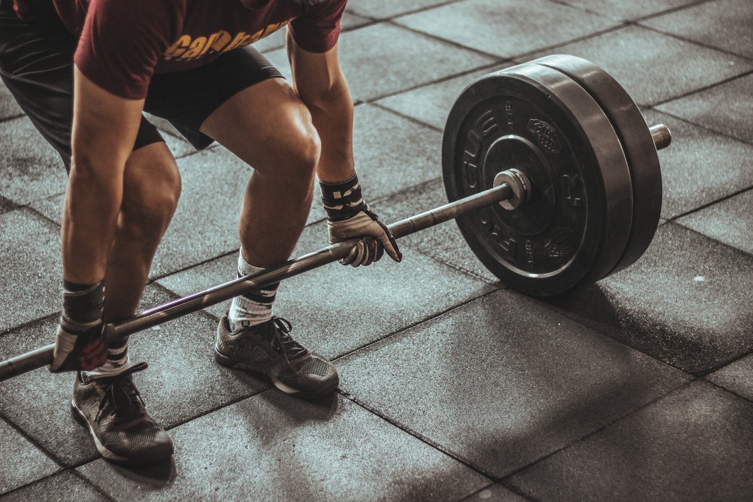  Yes, this is true. When a man lifts that loaded barbell, the vertebrae slides, pressuring the nerves that lead to the genitals. When it is a woman, the vertebrae slides, pressuring the cauda equina (the nerves and nerve roots stemming from the distal end of the spinal cord). This can lead to the blockage of sphincters control, causing urinary incontinence.   